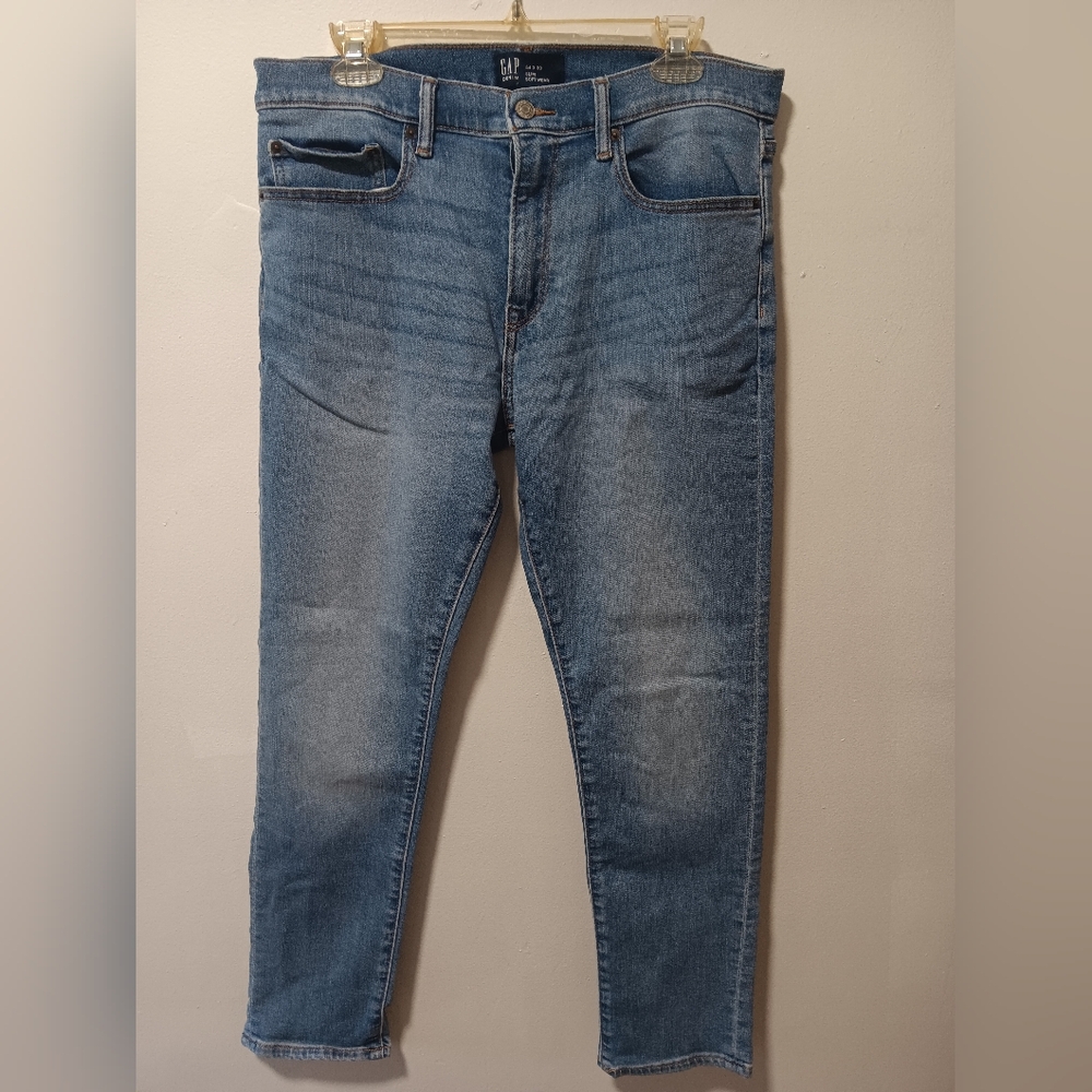 Men's Gap Jeans size 34×30 Great Condition